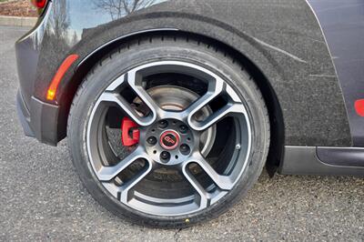2021 MINI Cooper S John Cooper Works GP   - Photo 17 - Hillsboro, OR 97124