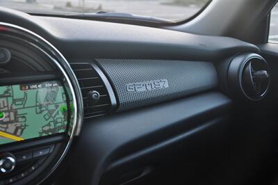 2021 MINI Cooper S John Cooper Works GP   - Photo 31 - Hillsboro, OR 97124