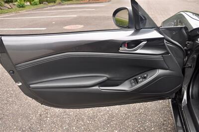 2024 Mazda MX-5 Miata Grand Touring   - Photo 17 - Hillsboro, OR 97124