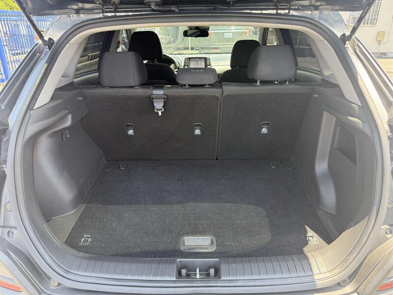 2021 Hyundai KONA SE - Photo 10 - Lynwood, CA 90262