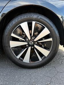 2022 Nissan Altima 2.5 SV   - Photo 10 - Lynwood, CA 90262