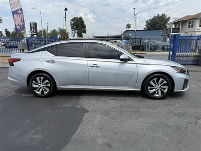 2023 Nissan Altima 2.5 S - Photo 5 - Lynwood, CA 90262