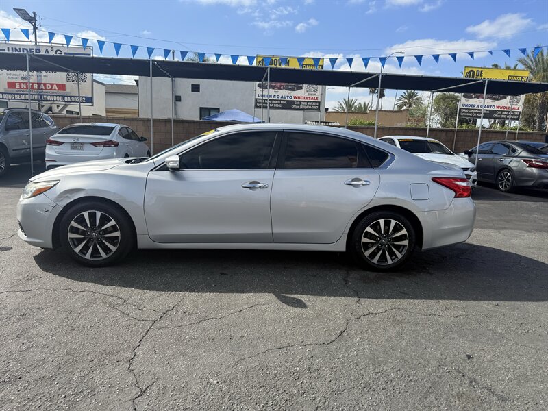 2017 Nissan Altima 2.5 SL - Photo 4 - Lynwood, CA 90262