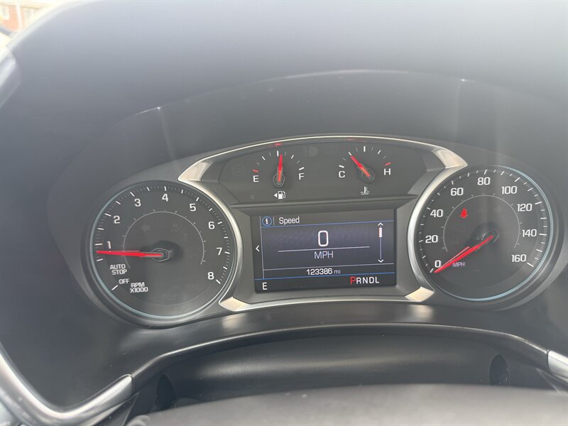 2019 Chevrolet Equinox LT - Photo 9 - Lynwood, CA 90262