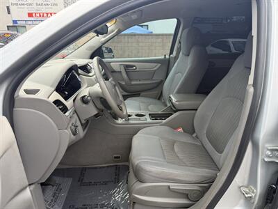 2017 Chevrolet Traverse LS - Photo 7 - Lynwood, CA 90262