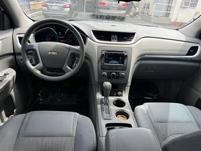 2017 Chevrolet Traverse LS - Photo 9 - Lynwood, CA 90262