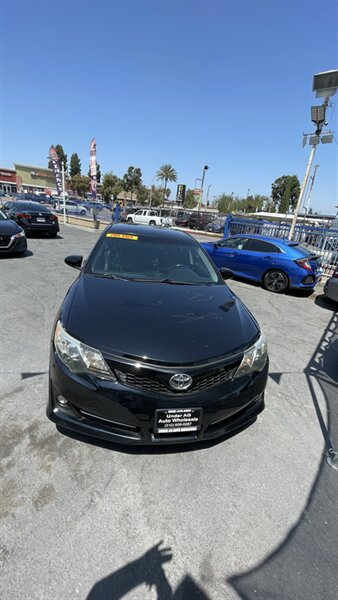 2014 Toyota Camry L   - Photo 1 - Lynwood, CA 90262