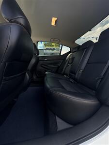 2020 Nissan Altima 2.5 SR   - Photo 8 - Lynwood, CA 90262