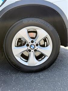 2011 BMW X3 xDrive28i - Photo 12 - Lynwood, CA 90262