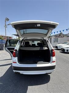 2011 BMW X3 xDrive28i - Photo 8 - Lynwood, CA 90262