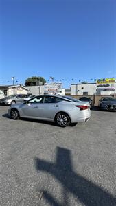 2023 Nissan Altima 2.5 S - Photo 7 - Lynwood, CA 90262