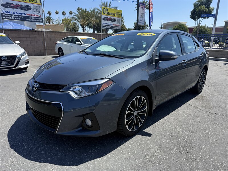 2014 Toyota Corolla S plus  