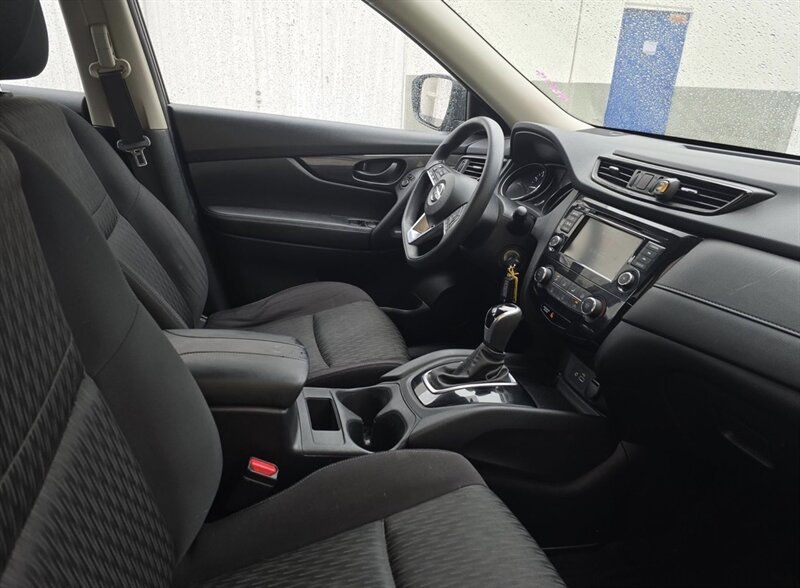 2019 Nissan Rogue S - Photo 12 - Lynwood, CA 90262