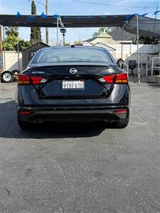 2022 Nissan Altima 2.5 SV - Photo 4 - Lynwood, CA 90262