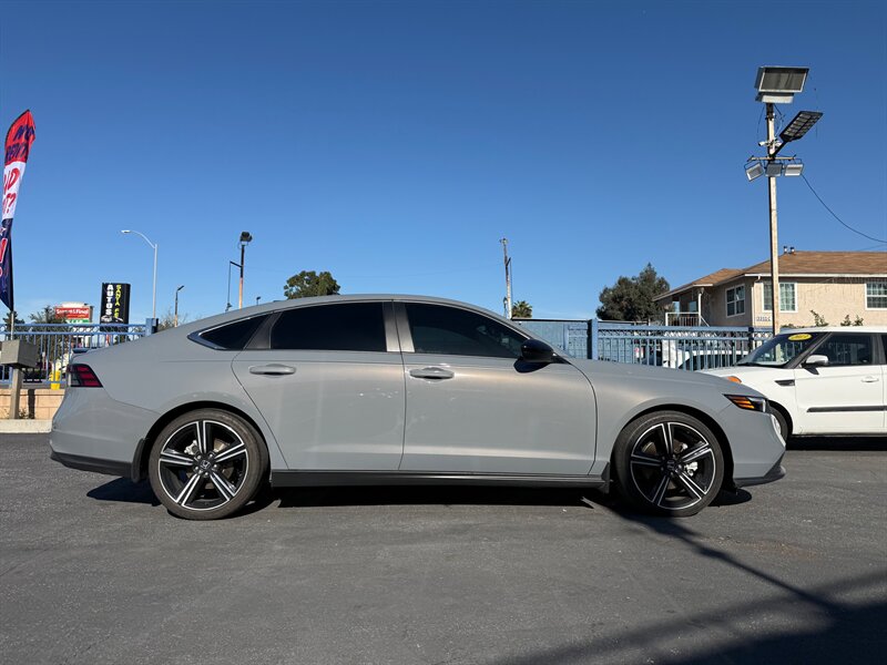 2023 Honda Accord Hybrid Sport - Photo 2 - Lynwood, CA 90262