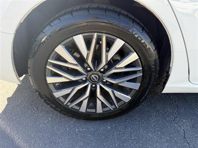 2023 Nissan Altima 2.5 SV - Photo 9 - Lynwood, CA 90262