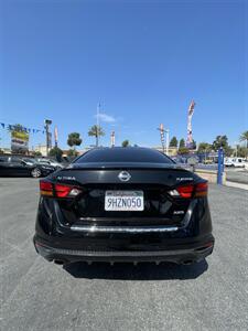 2021 Nissan Altima 2.5 Platinum - Photo 4 - Lynwood, CA 90262