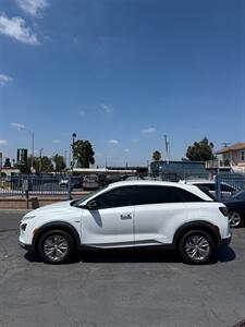 2019 Hyundai NEXO Blue - Photo 4 - Lynwood, CA 90262