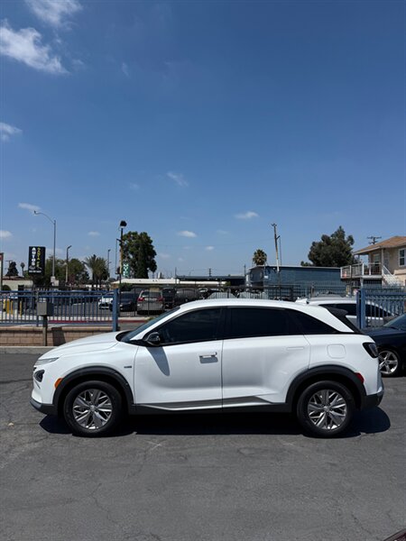 2019 Hyundai NEXO Blue - Photo 4 - Lynwood, CA 90262