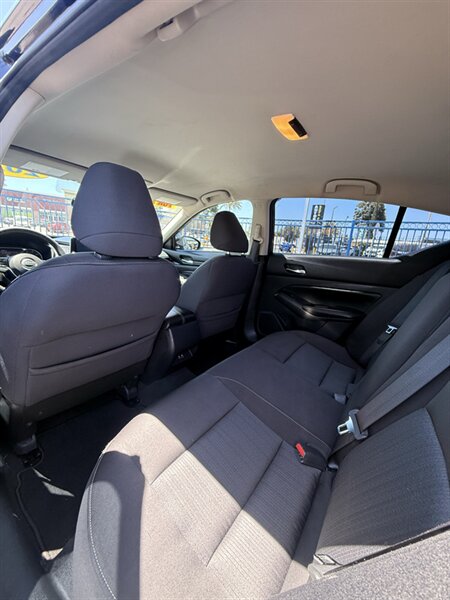 2020 Nissan Altima S - Photo 8
