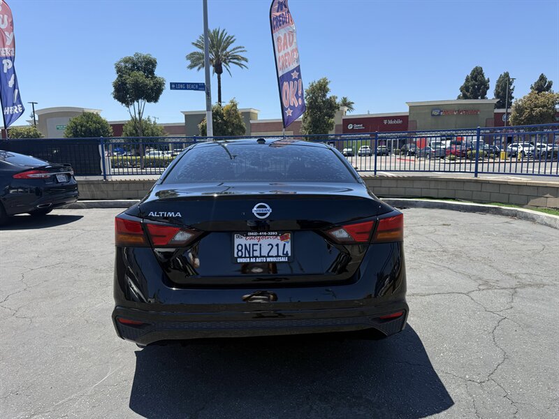 2020 Nissan Altima S - Photo 6