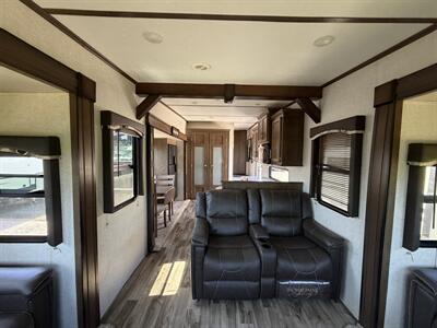 2018 Keystone Cougar 366RDS - Photo 6 - Oregon City, OR 97045