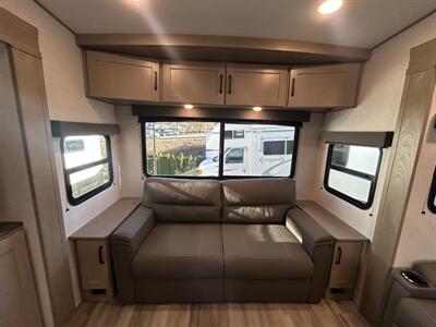 2024 Grand Design Reflection 28RL   - Photo 7 - Oregon City, OR 97045