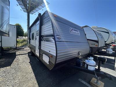 2022 Coleman Lantern 18BH   - Photo 2 - Oregon City, OR 97045