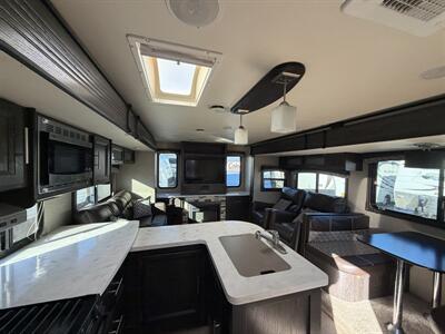 2017 Dutchmen Kodiak 291RESL - Photo 7 - Oregon City, OR 97045