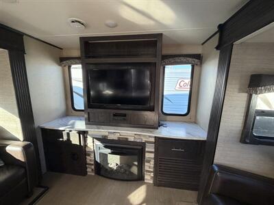 2017 Dutchmen Kodiak 291RESL - Photo 10 - Oregon City, OR 97045