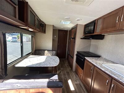  Keystone Passport 238MLWE   - Photo 6 - Oregon City, OR 97045