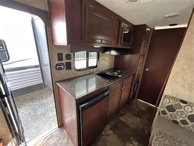 2015 Coachmen Clipper 17BH   - Photo 7 - Oregon City, OR 97045