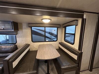 2019 Heartland Shadow Cruiser 260RBS - Photo 4 - Oregon City, OR 97045