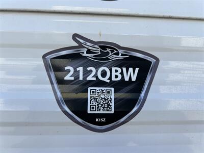 2019 Jayco Jay Flight 212QBW   - Photo 3 - Oregon City, OR 97045