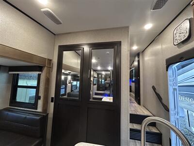 2021 Jayco Eagle 29.5BHDS   - Photo 12 - Oregon City, OR 97045