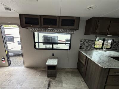 2019 Dutchmen Aspen Trail 2880RKS - Photo 10 - Oregon City, OR 97045