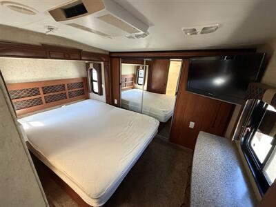 2012 Heartland Cyclone 3800 - Photo 17 - Oregon City, OR 97045