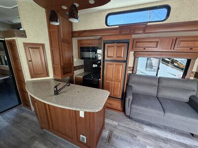2012 Heartland Cyclone 3800 - Photo 10 - Oregon City, OR 97045