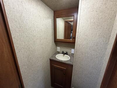 2012 Heartland Cyclone 3800 - Photo 14 - Oregon City, OR 97045