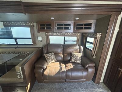 2016 Keystone Denali 289RK   - Photo 9 - Oregon City, OR 97045