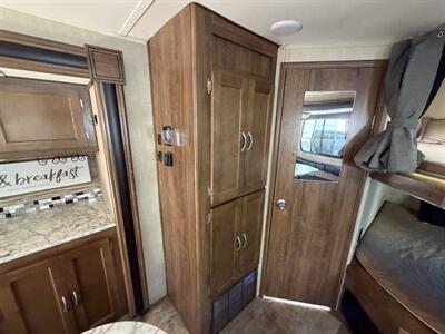 2018 Gulf Stream Coach Trailmaster 288ISL   - Photo 10 - Oregon City, OR 97045