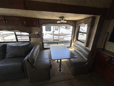 2012 Keystone Cougar 276RLSWE   - Photo 9 - Oregon City, OR 97045