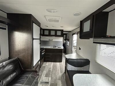 2021 Heartland Prowler 240RB   - Photo 5 - Oregon City, OR 97045