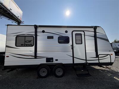 2016 Dutchmen Coleman CT192RD - Photo 5 - Oregon City, OR 97045