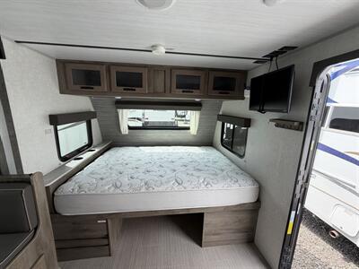 2021 Forest River Surveyor 19BHLE - Photo 9 - Oregon City, OR 97045