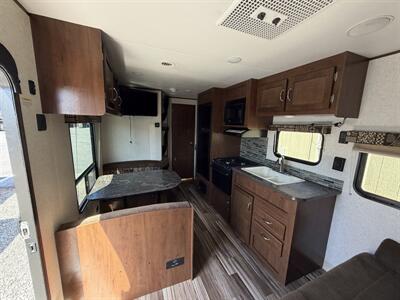 2017 Jayco Jay Flight 264BHW - Photo 9 - Oregon City, OR 97045