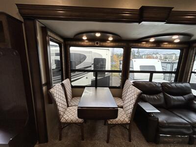 2018 Grand Design Solitude 373FB   - Photo 10 - Oregon City, OR 97045