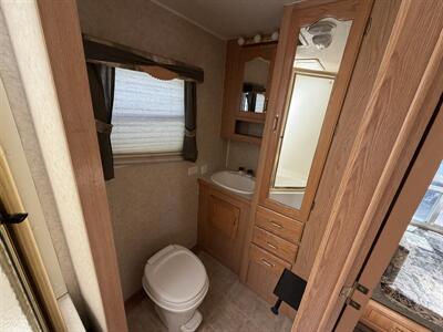 2005 Forest River Wildcat T26 - Photo 12 - Oregon City, OR 97045