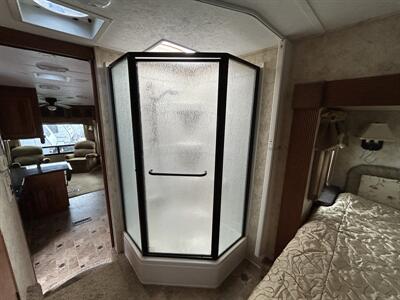 2011 Keystone Montana 3150RL - Photo 16 - Oregon City, OR 97045