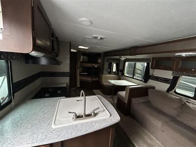 2015 Keystone Bullet 272BHS   - Photo 4 - Oregon City, OR 97045